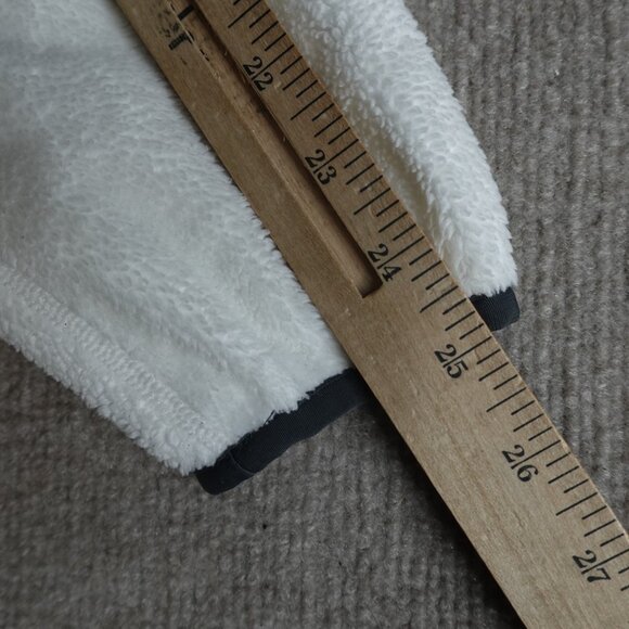 Patagonia Girls Sweater Large Off White Plush Marsupial 1/4 Zip - Picture 9 of 10